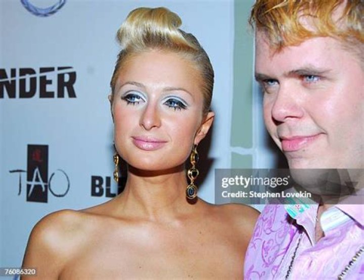Are Paris And Perez Hilton Related