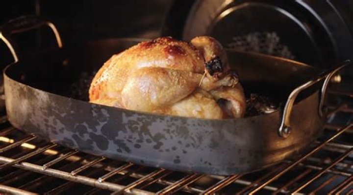 Can a roasting pan be used on the stove