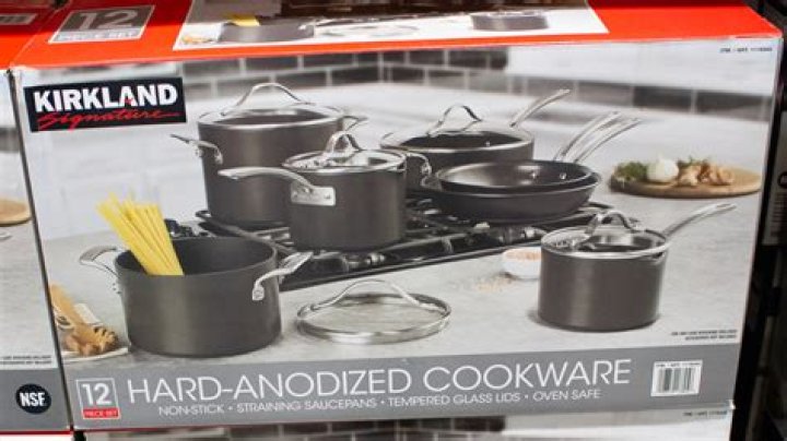 Can Kirkland Signature pans go in the oven