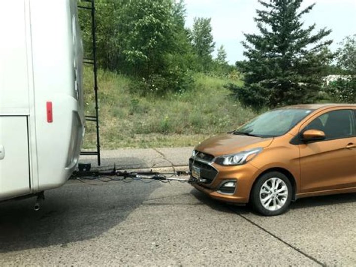 Can you flat tow a Mercury Mountaineer?