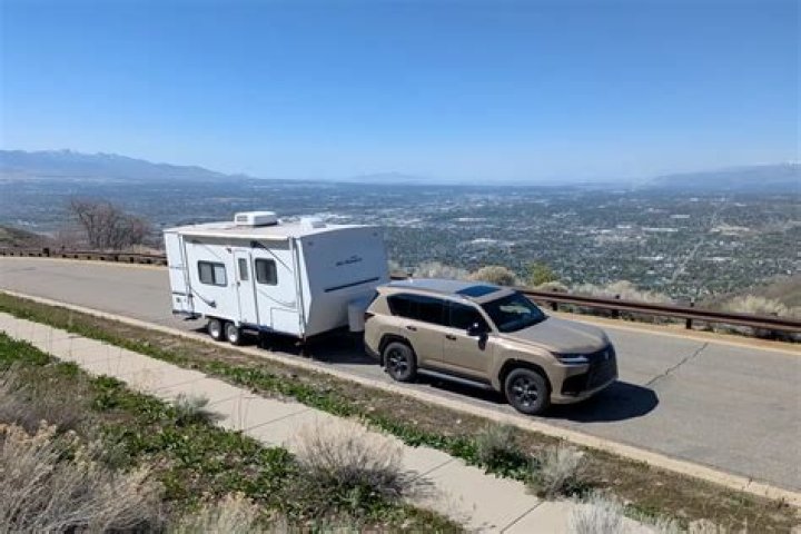 Can you tow camper with fresh water tank full?