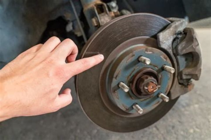 How do I know if my brake master is bad?