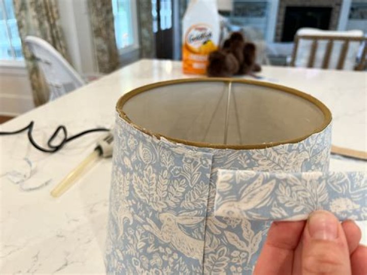 How do you cover a lamp base with fabric