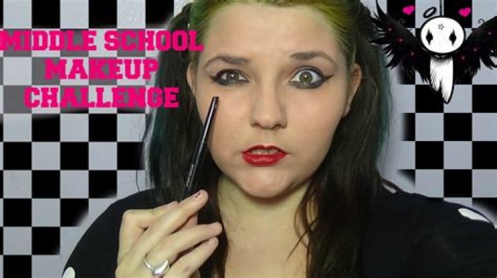 How do you do emo makeup for middle school?