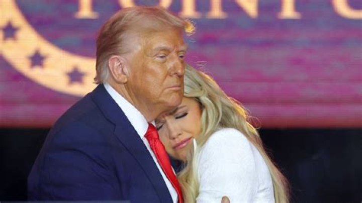 How do you know if a Kik pic is live