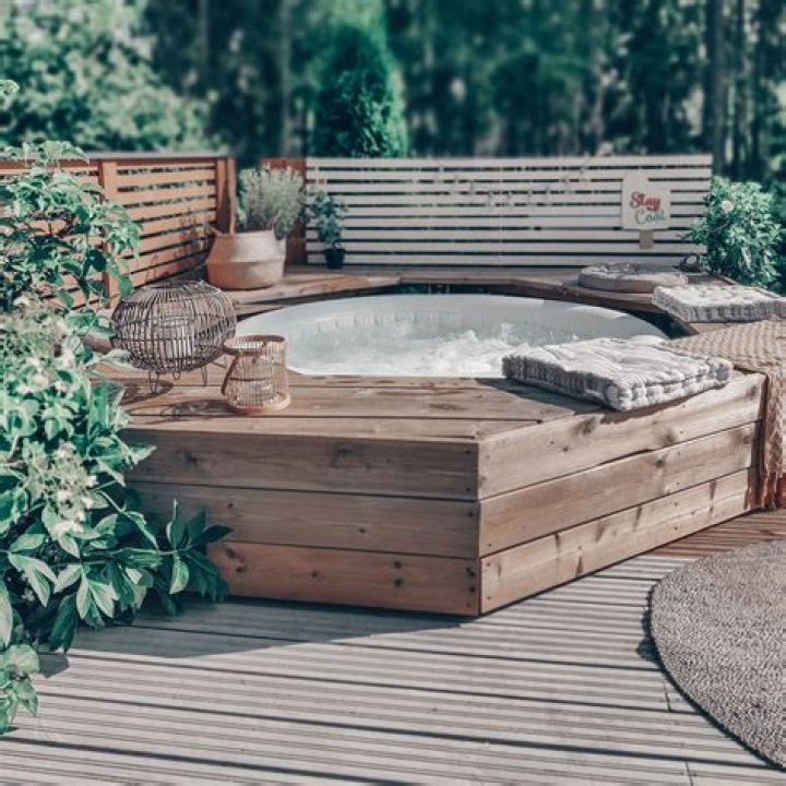 How do you reinforce decking for a hot tub