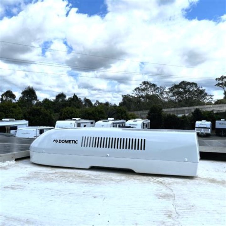 How long do caravan air conditioners last?