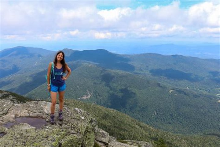 How long does it take to hike Mount Mansfield