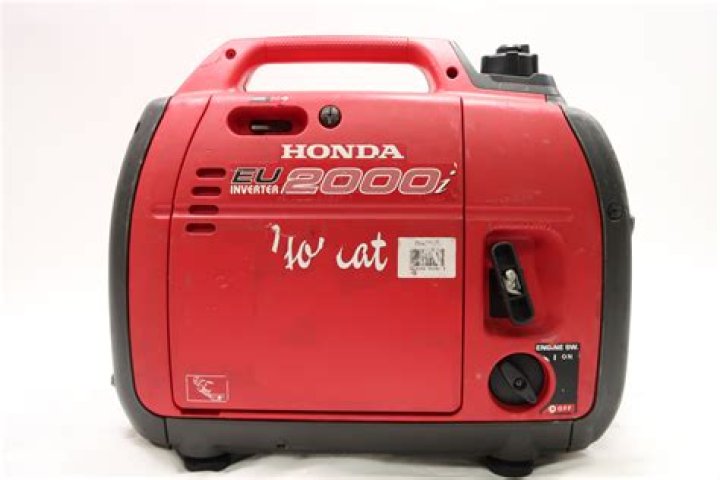 How many hours will a Honda EU2000i last?