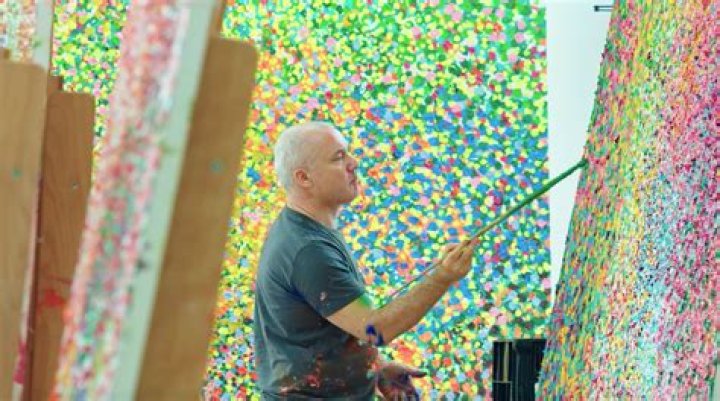 How many pieces has Damien Hirst made