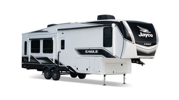 How old is the Jayco heritage Laurel 1204?