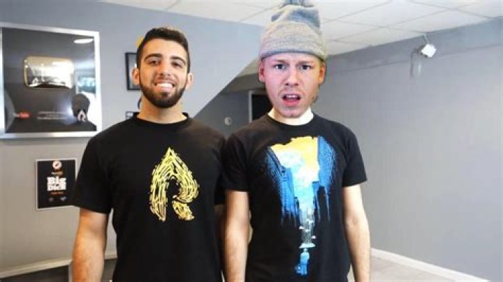 How tall is FaZe apex