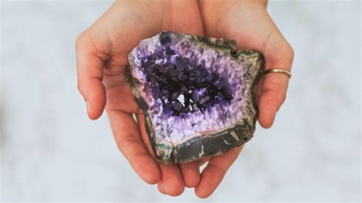 How to find geodes - How To Discuss