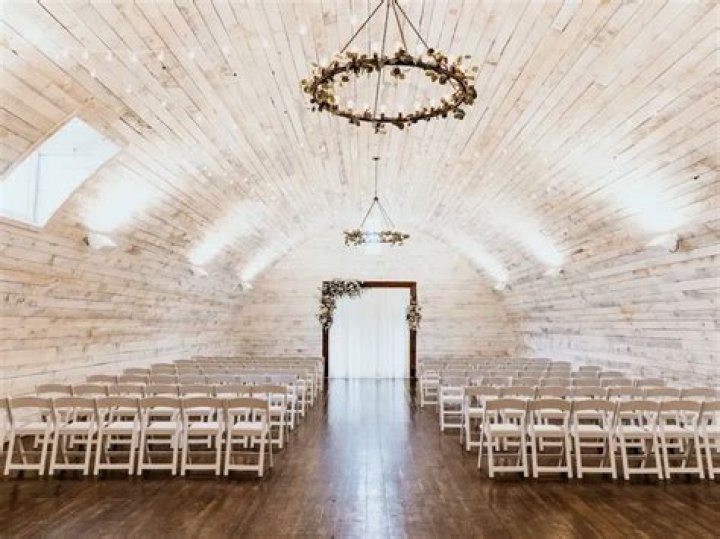 Is the Bowery barn air conditioned in Wisconsin?