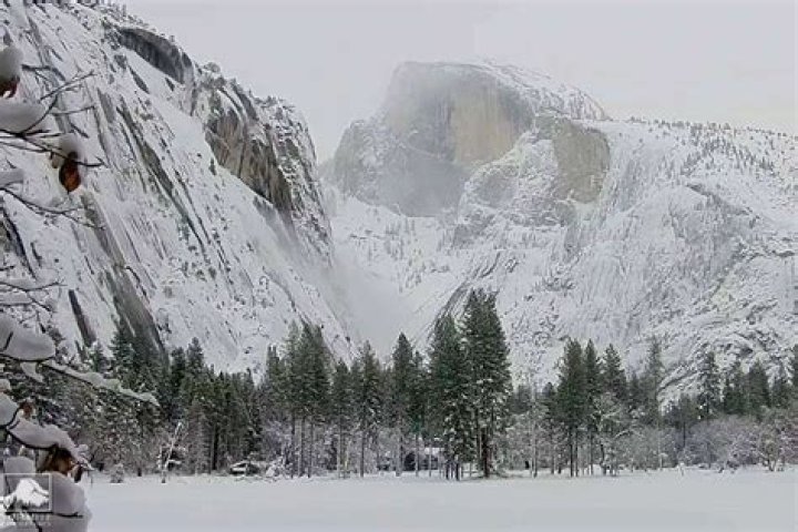 Is there snow in Yosemite in May