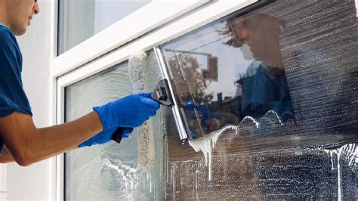 Is tsp good for cleaning windows