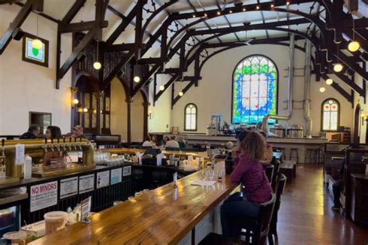 Quick Answer: How Many Breweries In Portland, Oregon