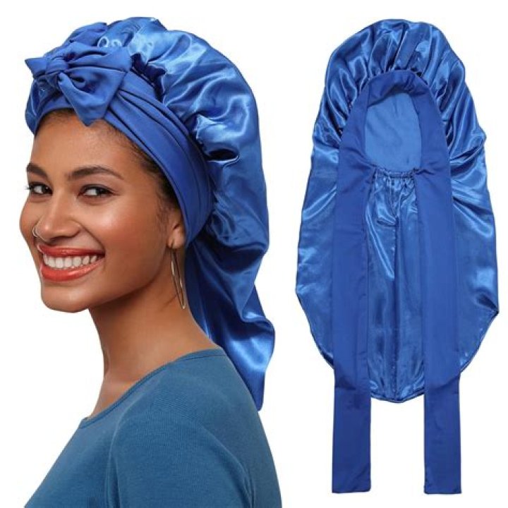 What are bonnets made out of