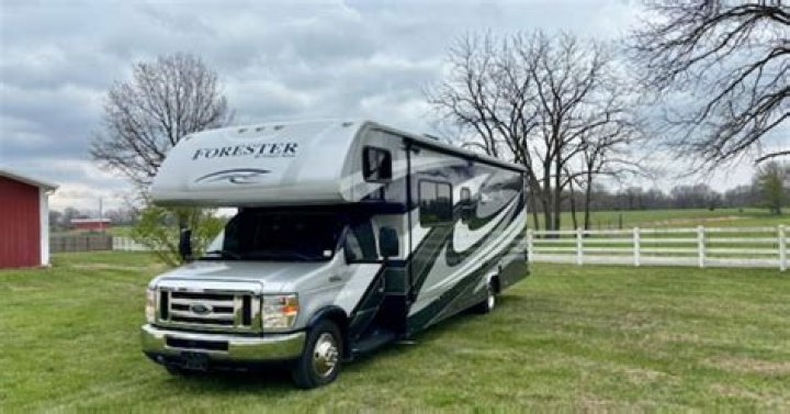 What are the features of a forester motorhome?