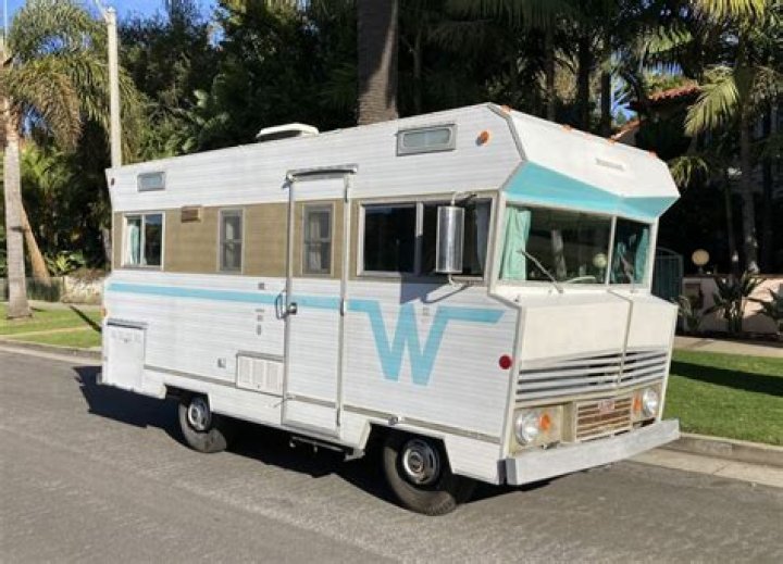 What are the reviews of the Winnebago tour?