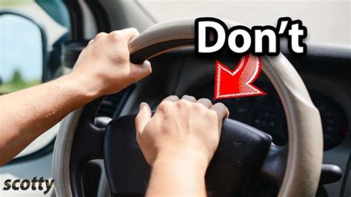 What causes car horn to stop working?