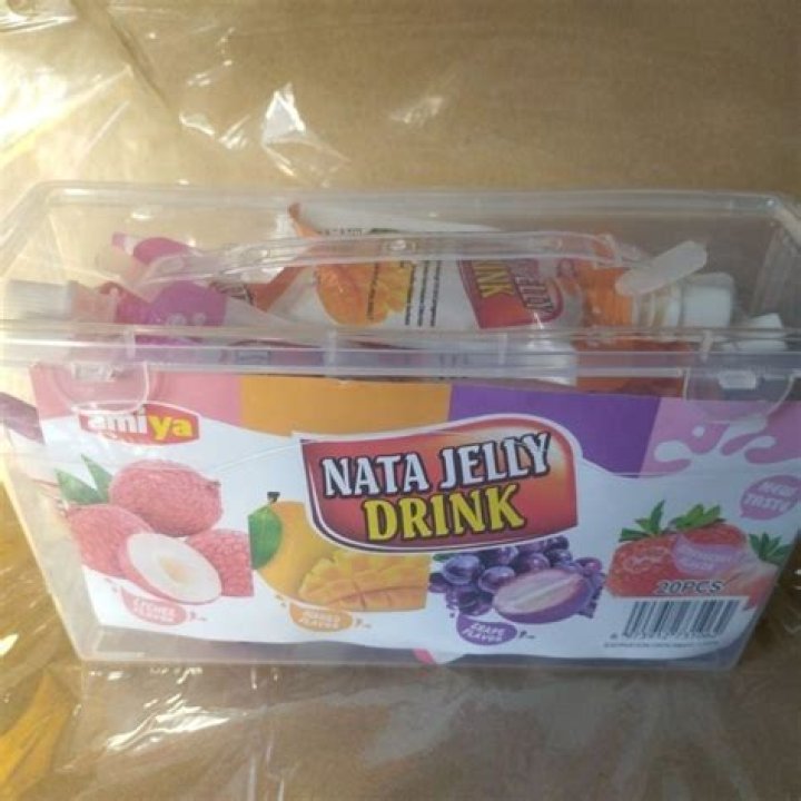 What does Nata jelly taste like