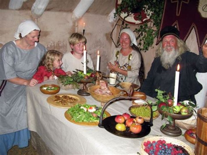 What food did Anglo Saxons eat