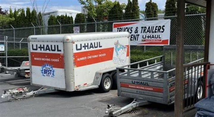 What is uhaul Safetrip