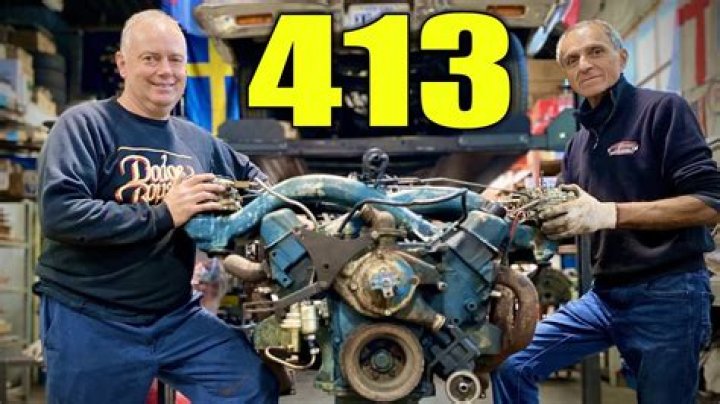 What kind of engine did the Dodge 413 have?