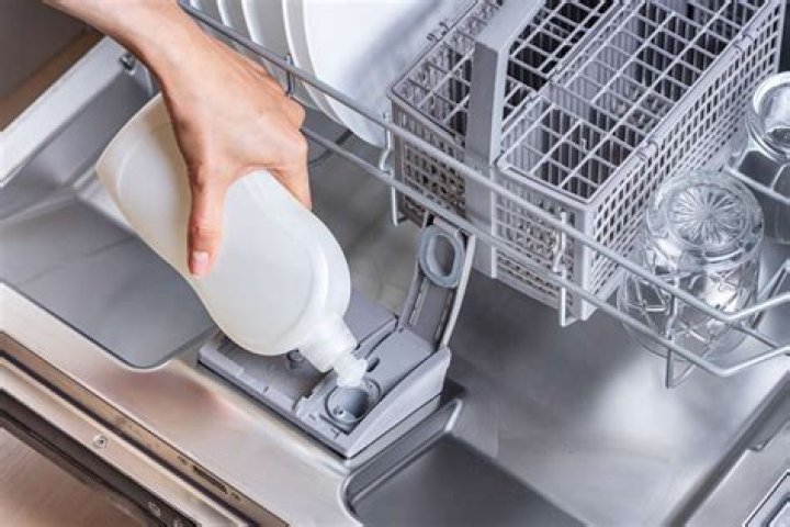 What kind of glue is safe to use in a dishwasher