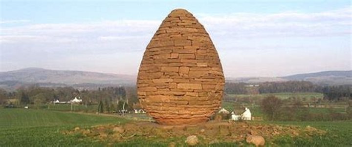 Where did Andy Goldsworthy grow up