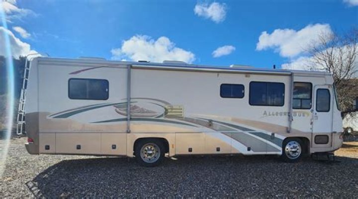 Where is 1999 Tiffin Allegro Bay for sale?