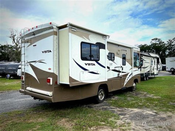 Where is Winnebago Vista 26p RV for sale?