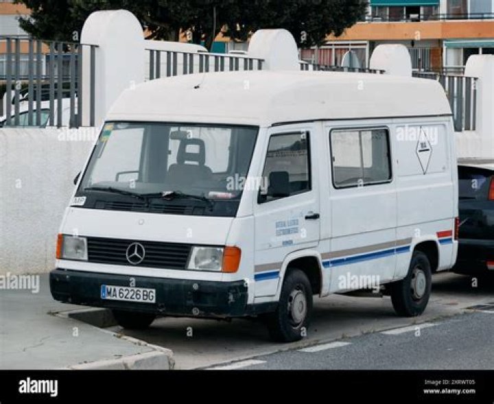Where was the Mercedes Benz MB100 van made?