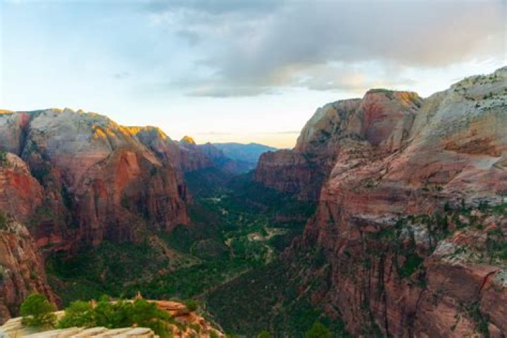 Which Hike Is Harder Angels Landing Vs Half Dome