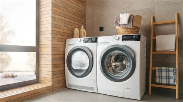 Which is better electric dryer or gas dryer