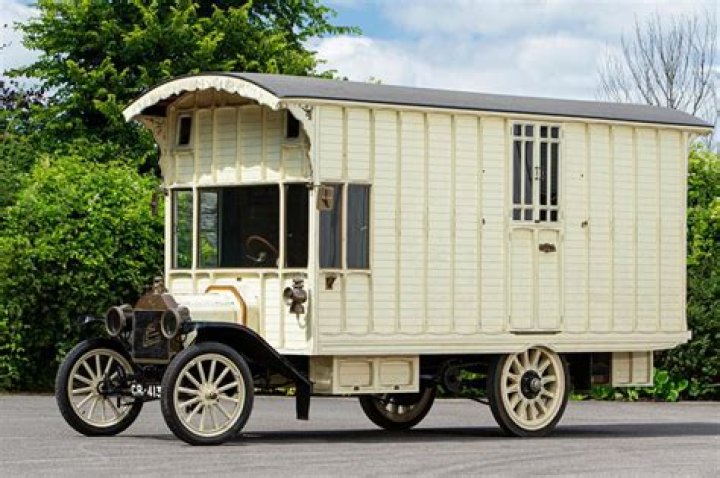 Which is the oldest series of Fleetwood RVs?