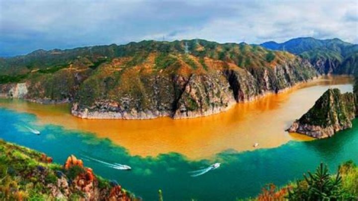 Which river is known as Yellow River in China
