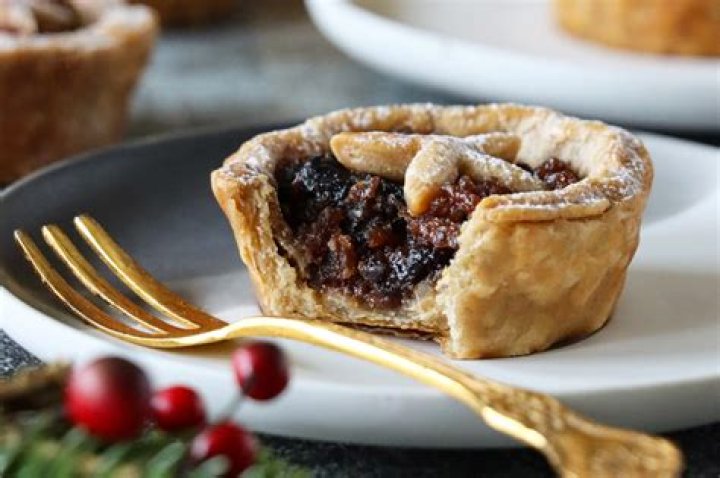 Why is it illegal to eat mince pies on Christmas Day in England