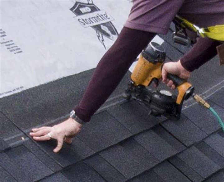 Will siding nails work in a roofing nailer